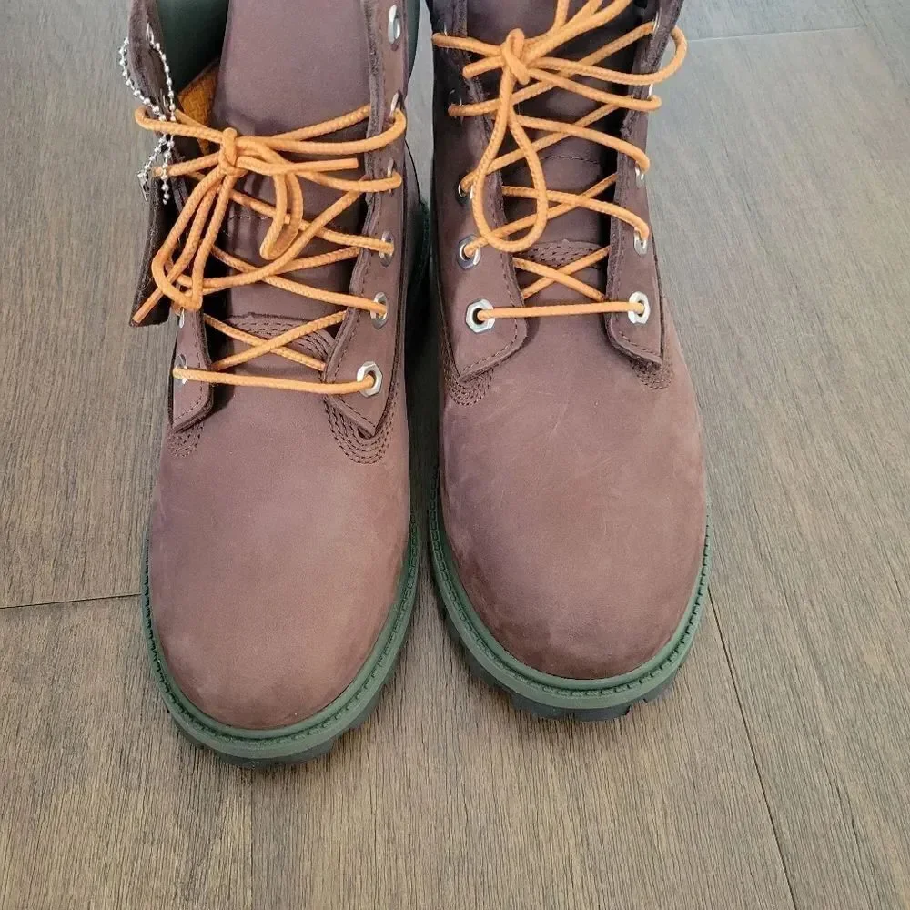Timberland Premium Nubuck 6-Inch Waterproof Boots New Boys aize 2